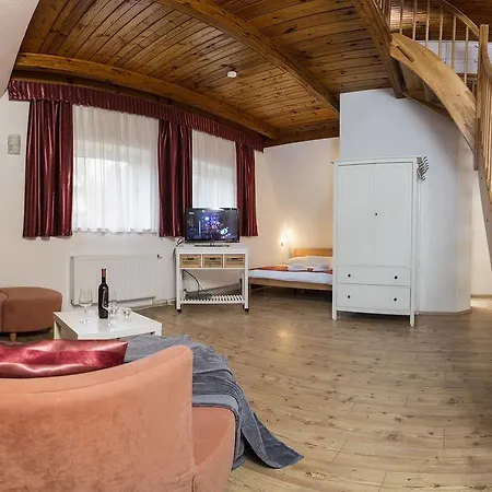 Hotel Garni Horske Spicky 3*